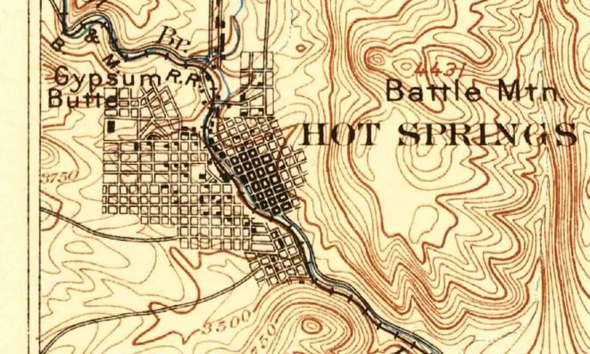 Detail of an 1896 U.S. Geological Survey map showing the street grid of Hot Springs packed into the valley along Fall River, with Battle Mountain rising to the east