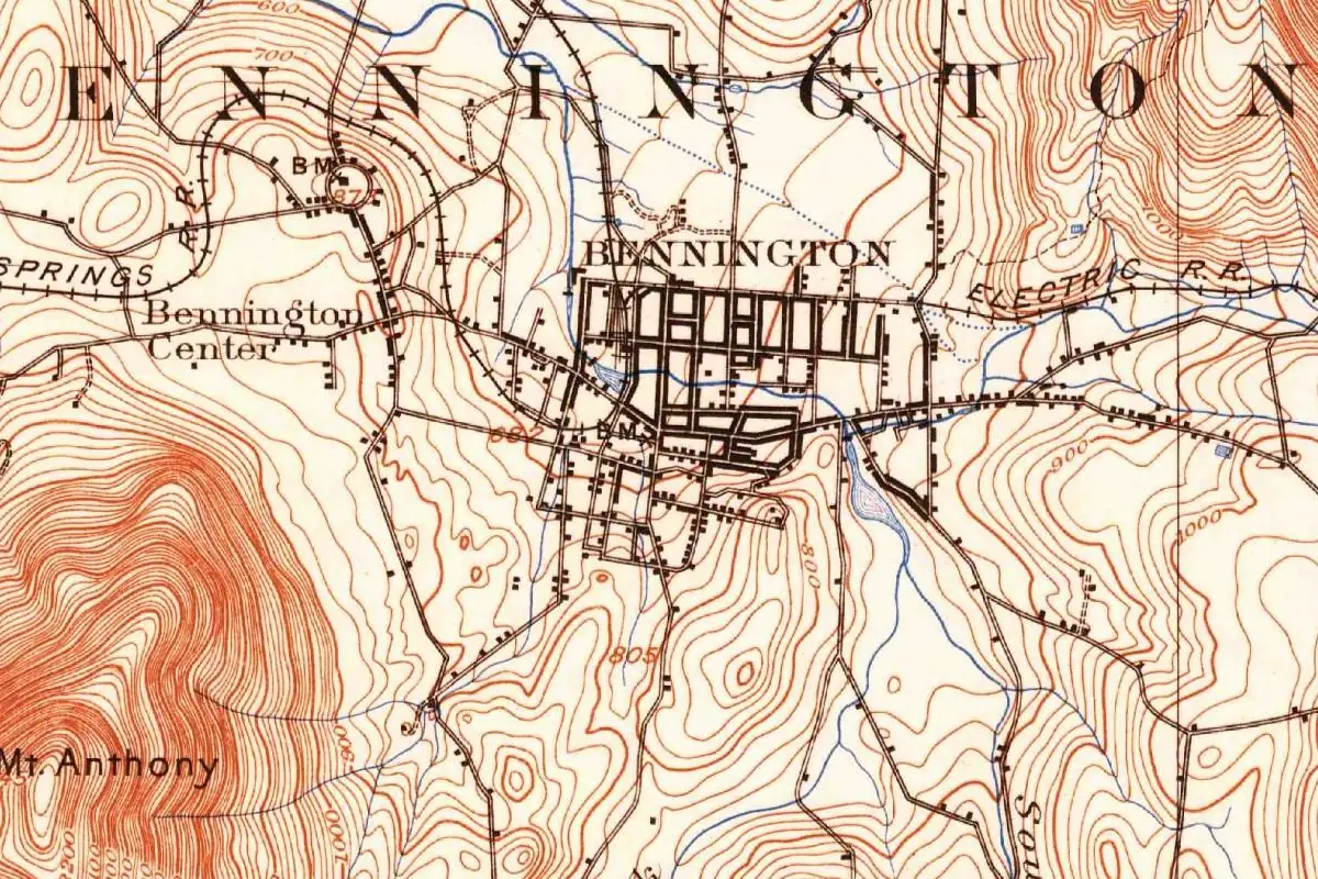 Detail of an 1898 U.S. Geological Survey map showing the street grid of Bennington, with Bennington Center to the west, Mount Anthony to the southwest and the word BENNINGTON in large letters across the top